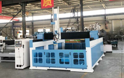 Schaumstoff-Schnitzmaschine