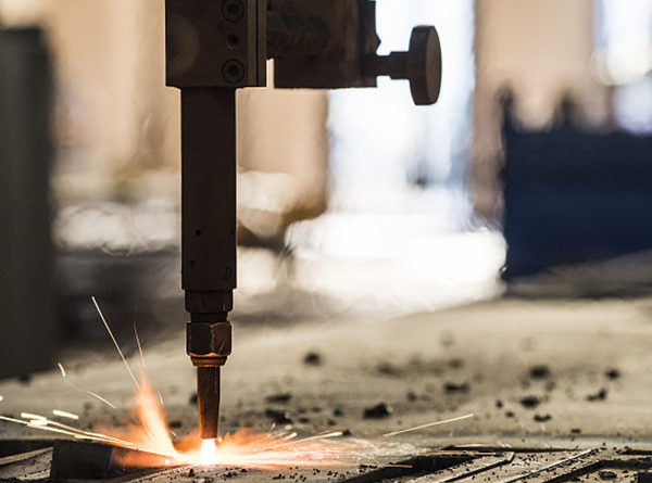 plasma cutting machine