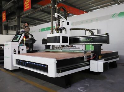 CNC Router with Oscillating Knife