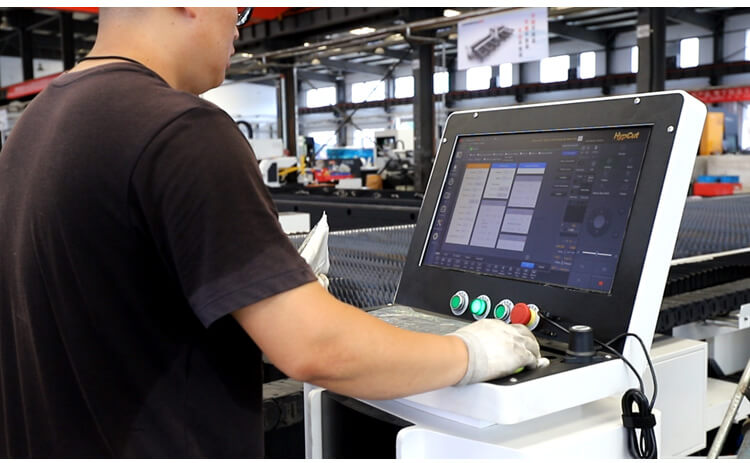 fiber laser cutting machine manufacturers