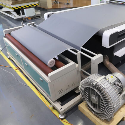 fabric spreading and cutting machine