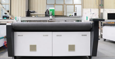 CNC Oscillating Tangential Knife Cutting Machine - 副本