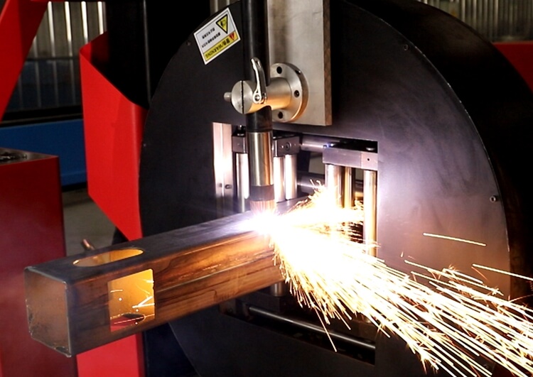 Square pipe Plasma Cutting Machine